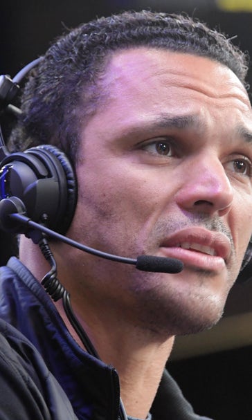 Former Chiefs Tony Gonzalez, Johnny Robinson punch Hall of Fame tickets